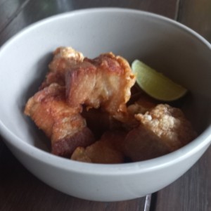 Torrenzos (Chicharrones)