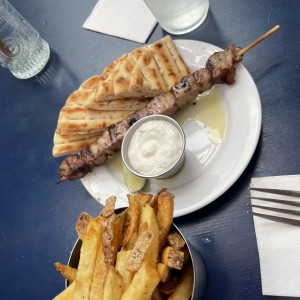 KALAMATAS/BROCHETAS - MONO (1)