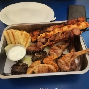 ESPECIALES - PIKILIA PSITA