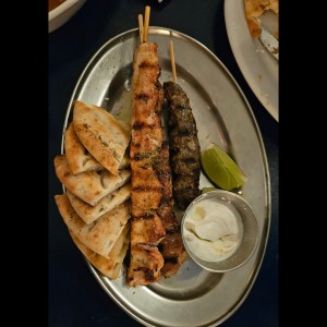 KALAMATAS/BROCHETAS - TRIPLO (3)