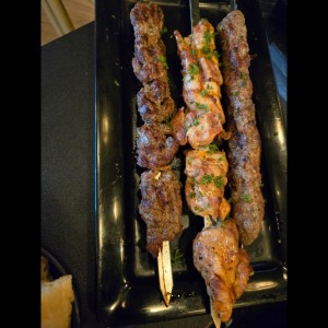 trio de carne y pollo
