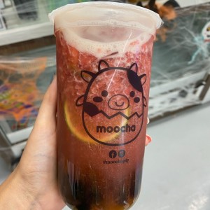 Lychee and strawberry fruit tea