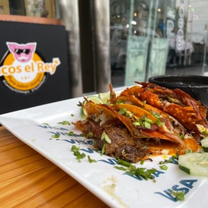 Costra de queso con birria