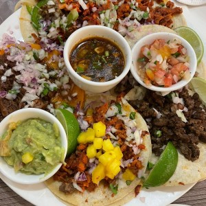 Bandeja mixta taquera