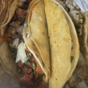 Orden de tacos de birria