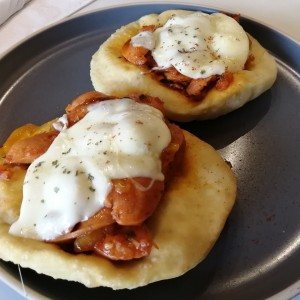 Salchicha guisada