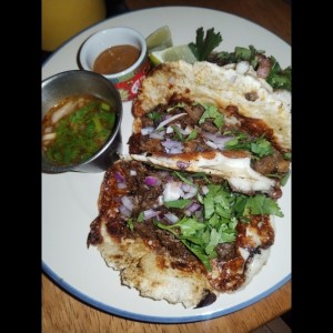 Platos - Tacos de Birria