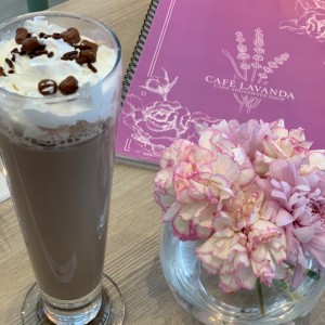 Chocolate Caliente donde terminan las palabras ??
