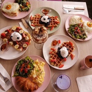 Croque Madame, Waffles y Benedict eggs