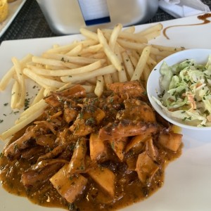Pulpo con papas fritas