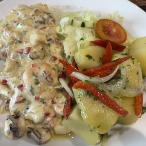 Filete de Corvina Rellena de Camarones