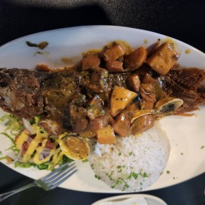 Pescado a lo macho