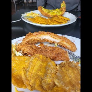 ambos pescados en 1 foto