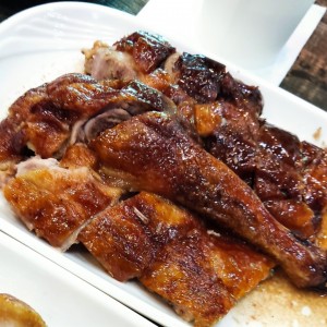 Pato asado 