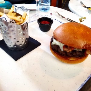 Blue Moom Burguer 