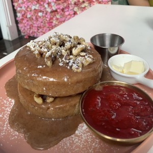 Especial cinnamon pancakes