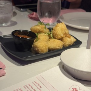 Entradas - MOZZARELLA BITES