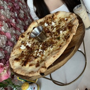Pozza con miel