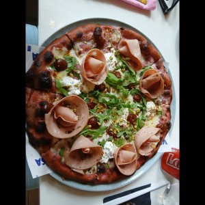 pizza Pink kiki
