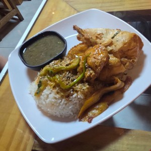 pollo guisado 