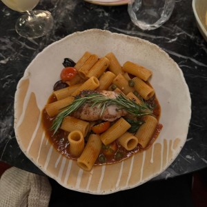 Pasta Puttanesca con Pesce di Mare