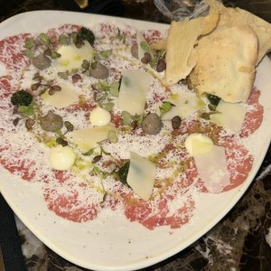 Antipasti - Carpaccio di Manzo