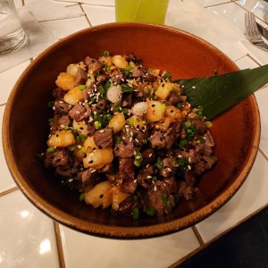 arroz frito estilo wok con wagyu y camarones