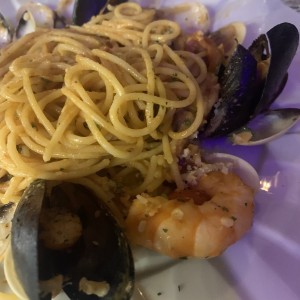 Spaguetti Alla Pescatore (Ciao Ragazzi)
