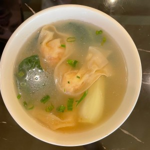 Sopa Wanton de Camarones