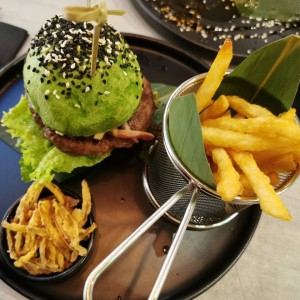 Para Continuar - Avo Burger