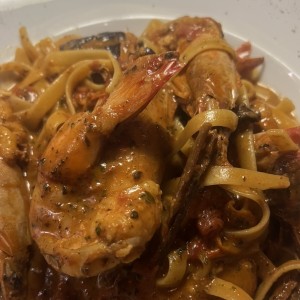 PASTAS - Gamberoni Al Funghi