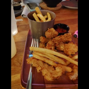 Tenders con papas