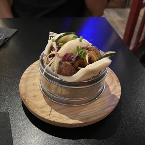 Bao bun