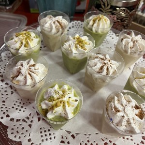 Tres leches tradicionales y de pistacho