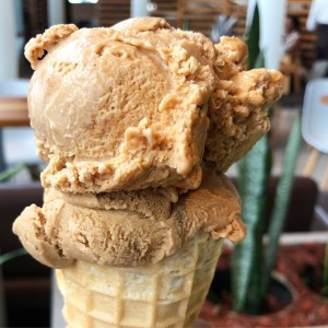 Arequipe with coffee ice cream