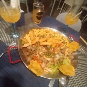 Picada de carnes mixtas