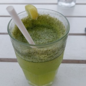 limonada con hiervabuena