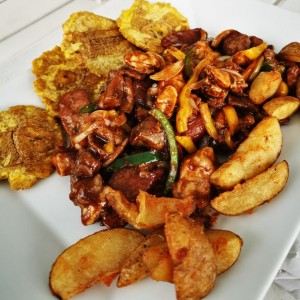 Picada en BBQ, no fue en chimi churri.