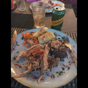 LECHON ASADO AL ESTILO DELIRIO