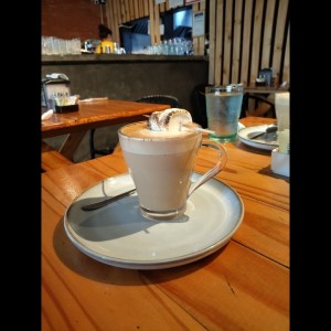 Capuchino con malva