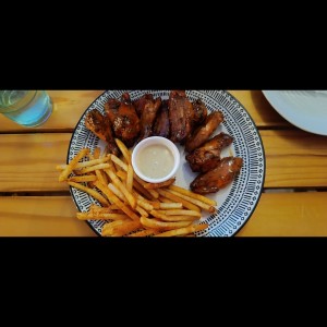 alitas ahumadas