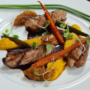 Pechuga de pato a la brasa