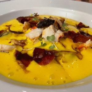 Raviolis de setas con langosta