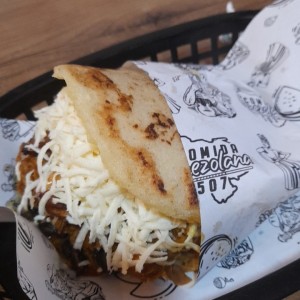 Arepas - Arepa Pabellon
