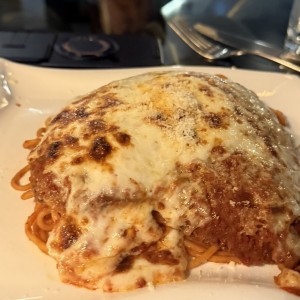 Platos Fuertes - Chicken Parmesan
