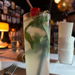 Limonada Hierbabuena