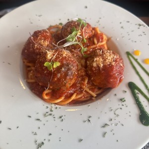 Pastas - Spaghetti & Meatballs