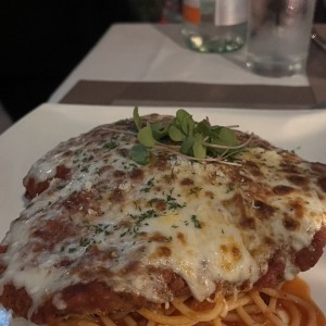 Platos Fuertes - Chicken Parmesan