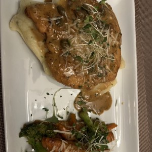Pollo en salsa de la casa
