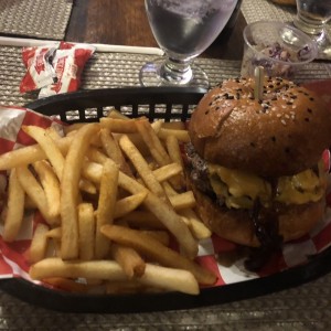Hamburguesa D- Chesse